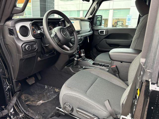 new 2026 Jeep Wrangler car, priced at $39,186