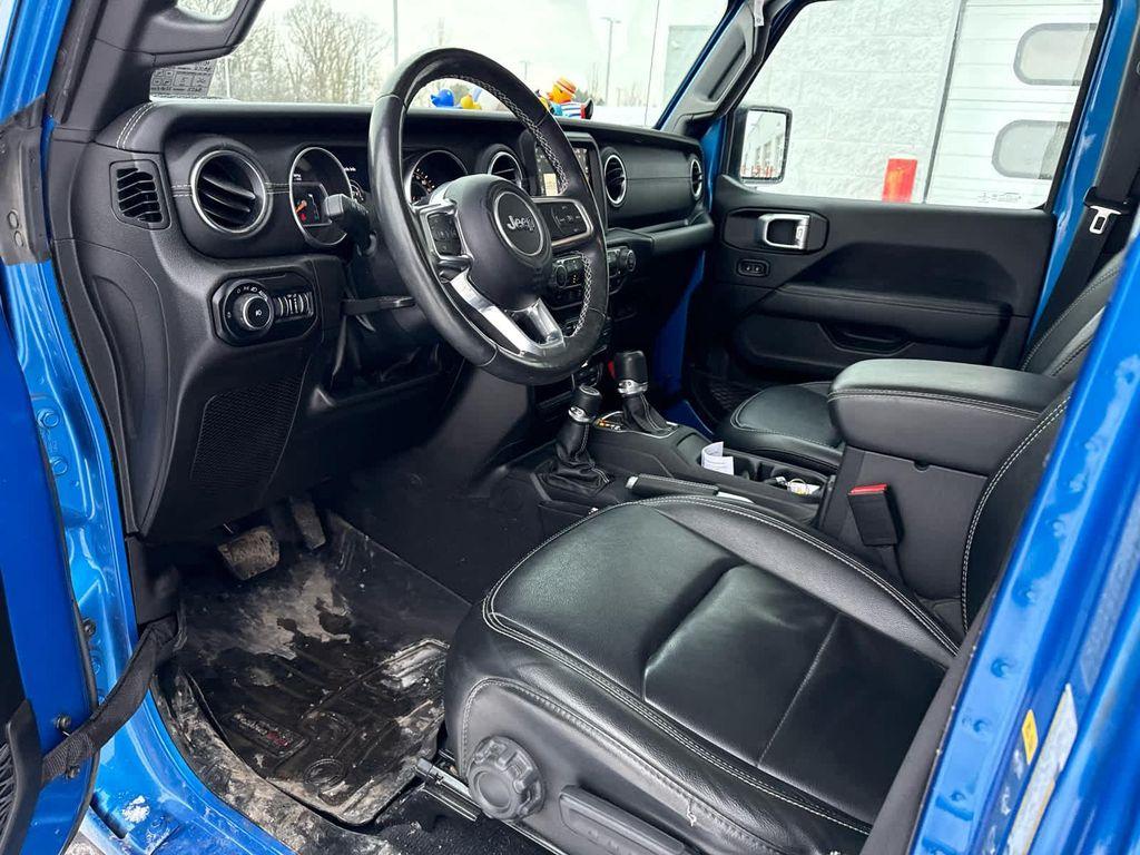 used 2022 Jeep Wrangler Unlimited car, priced at $32,498