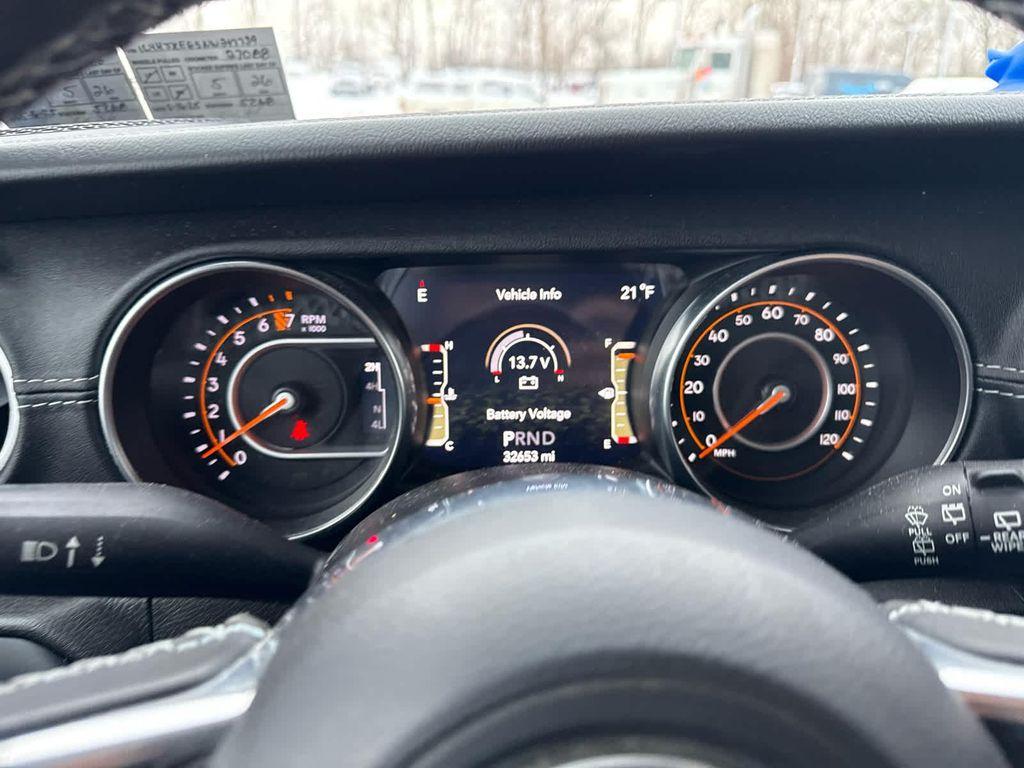 used 2022 Jeep Wrangler Unlimited car, priced at $32,498