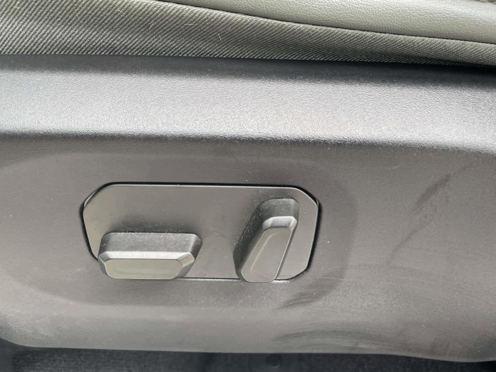 used 2024 Jeep Gladiator car, priced at $44,488