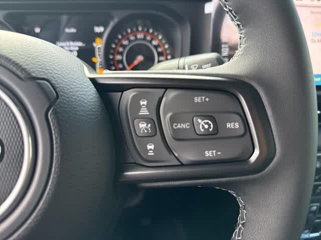 new 2025 Jeep Gladiator car, priced at $60,335