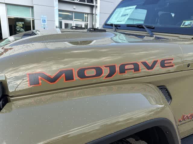 new 2025 Jeep Gladiator car, priced at $60,335