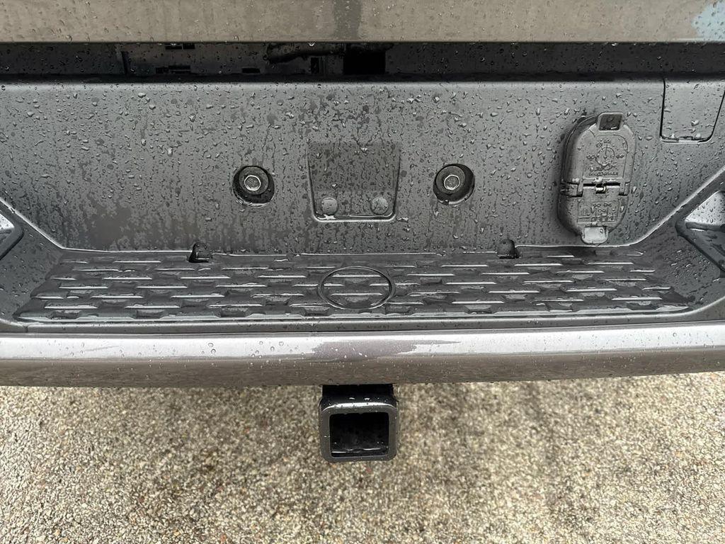 new 2025 Ram 1500 car, priced at $45,543