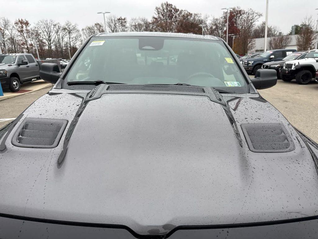 new 2025 Ram 1500 car, priced at $45,543
