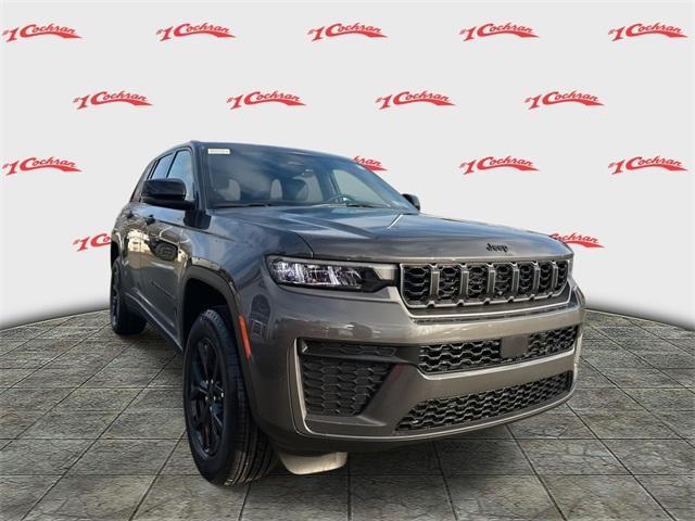 new 2026 Jeep Grand Cherokee car, priced at $47,424