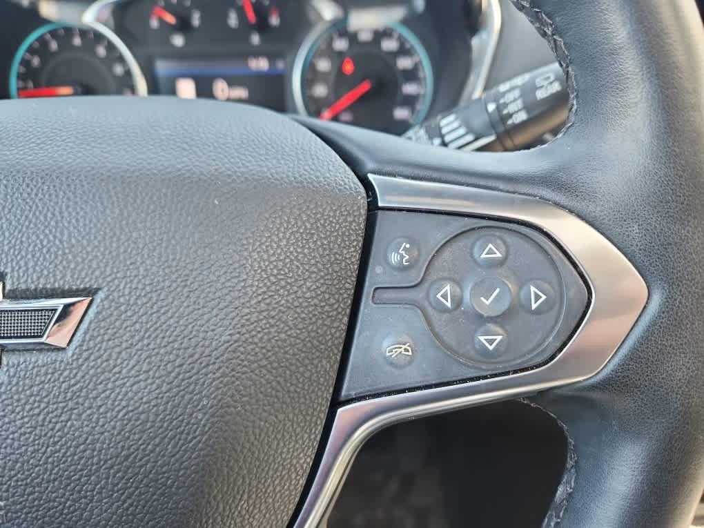 used 2023 Chevrolet Traverse car, priced at $36,498