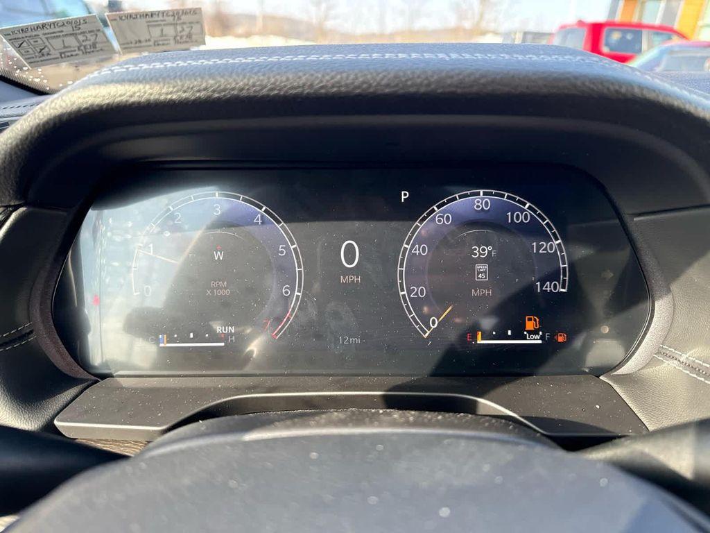 new 2026 Jeep Grand Cherokee car, priced at $47,424