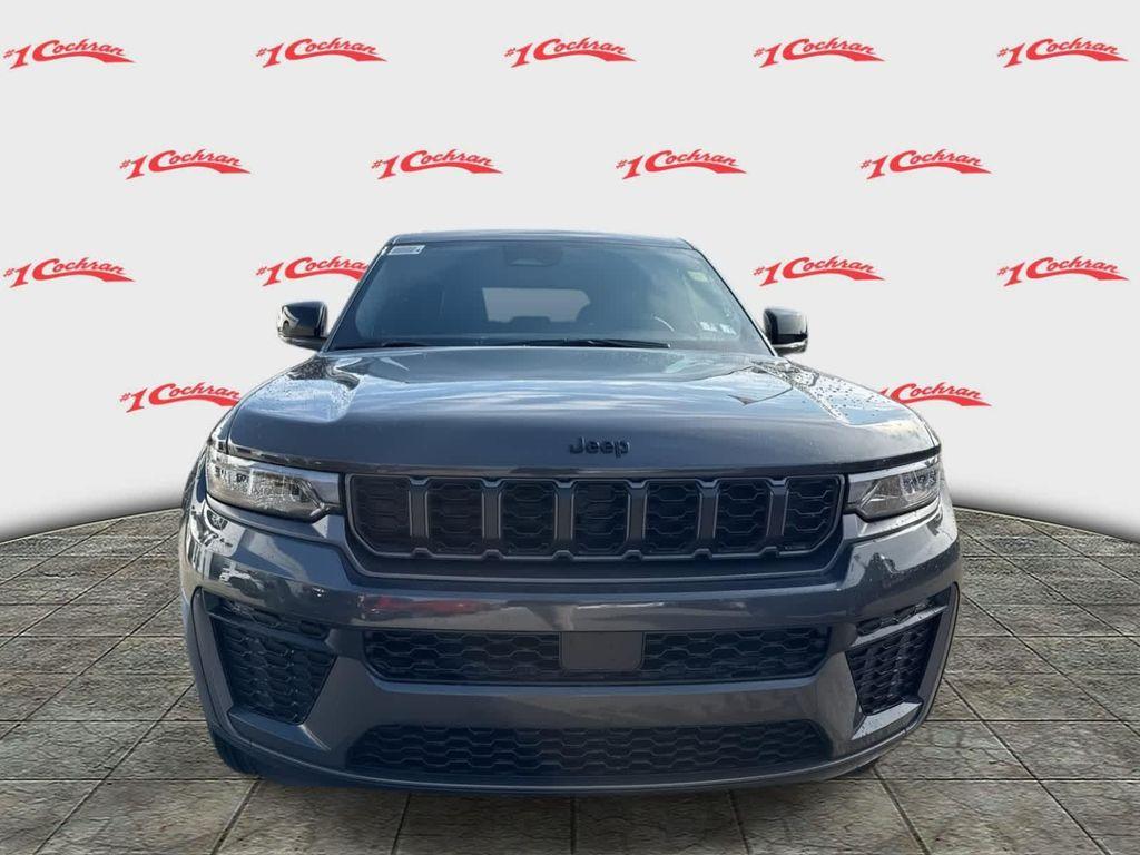 new 2026 Jeep Grand Cherokee car, priced at $47,424