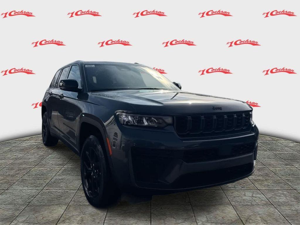 new 2026 Jeep Grand Cherokee car, priced at $47,424