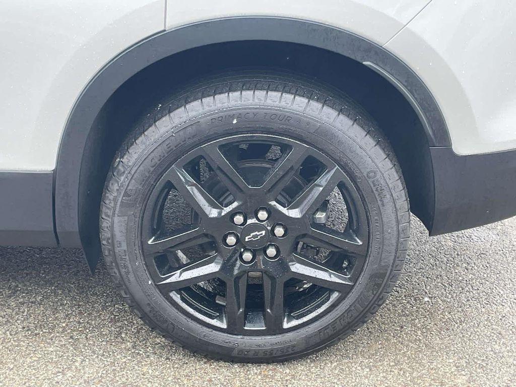 used 2024 Chevrolet Blazer car, priced at $32,498