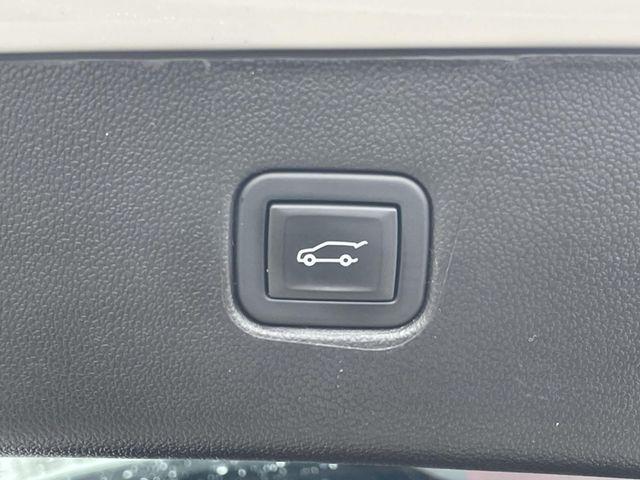 used 2024 Chevrolet Blazer car, priced at $31,598