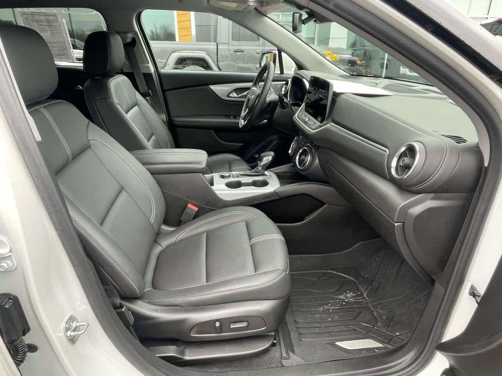 used 2024 Chevrolet Blazer car, priced at $32,498