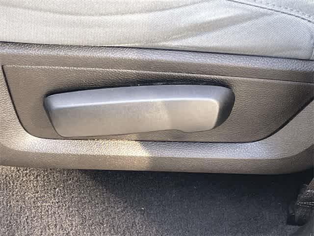 used 2019 Ram 1500 Classic car, priced at $23,494