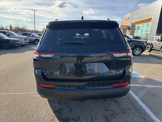 new 2025 Jeep Grand Cherokee L car, priced at $45,158