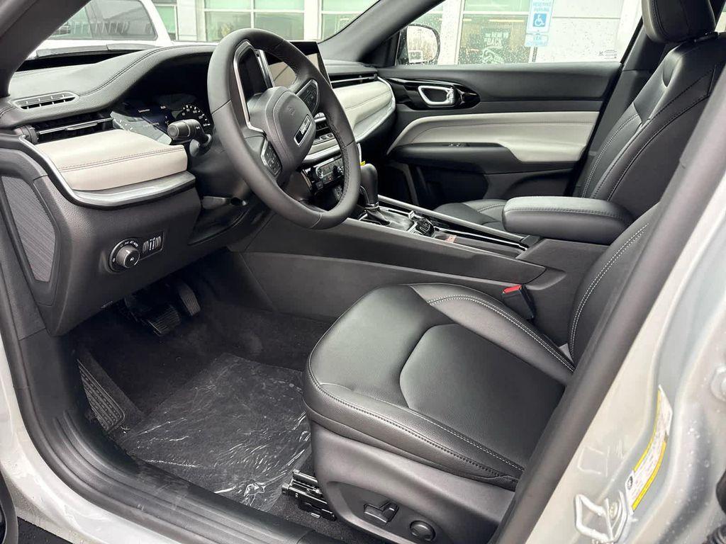 new 2026 Jeep Compass car, priced at $32,993