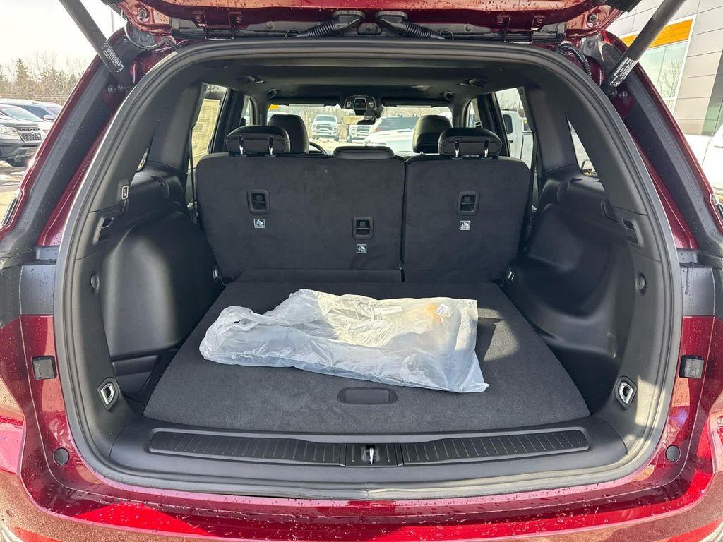 new 2026 Jeep Grand Cherokee car, priced at $46,881