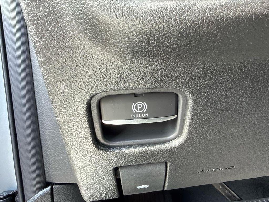 new 2026 Jeep Grand Cherokee car, priced at $47,424