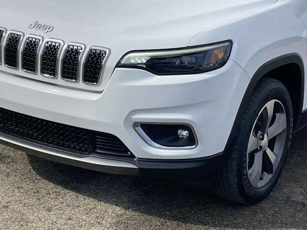 used 2019 Jeep Cherokee car, priced at $13,998