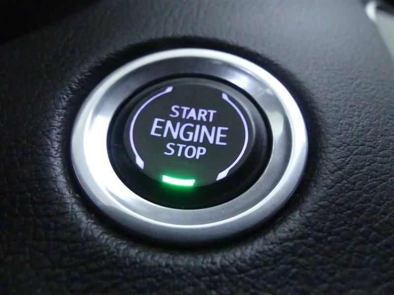 used 2023 Cadillac XT4 car, priced at $25,500