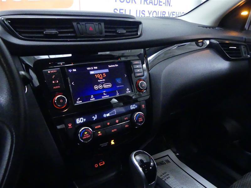 used 2019 Nissan Rogue Sport car, priced at $8,900