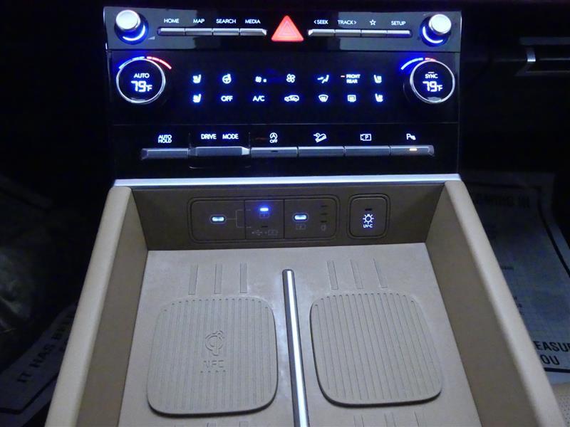 used 2024 Hyundai Santa Fe car, priced at $31,000