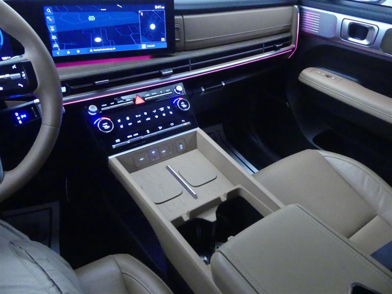 used 2024 Hyundai Santa Fe car, priced at $31,000