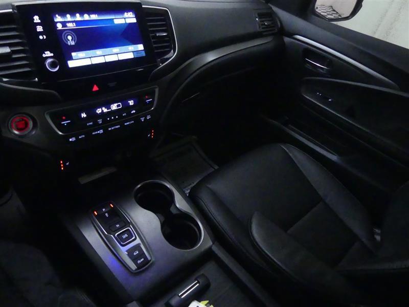 used 2021 Honda Pilot car, priced at $21,000