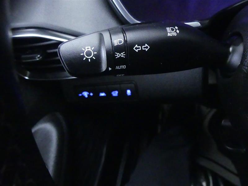 used 2023 Hyundai Santa Fe car, priced at $19,900