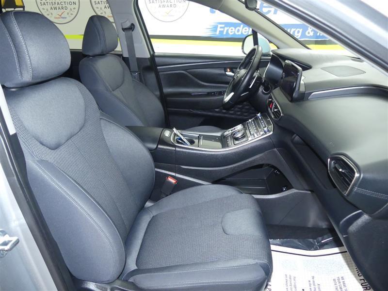 used 2023 Hyundai Santa Fe car, priced at $19,900