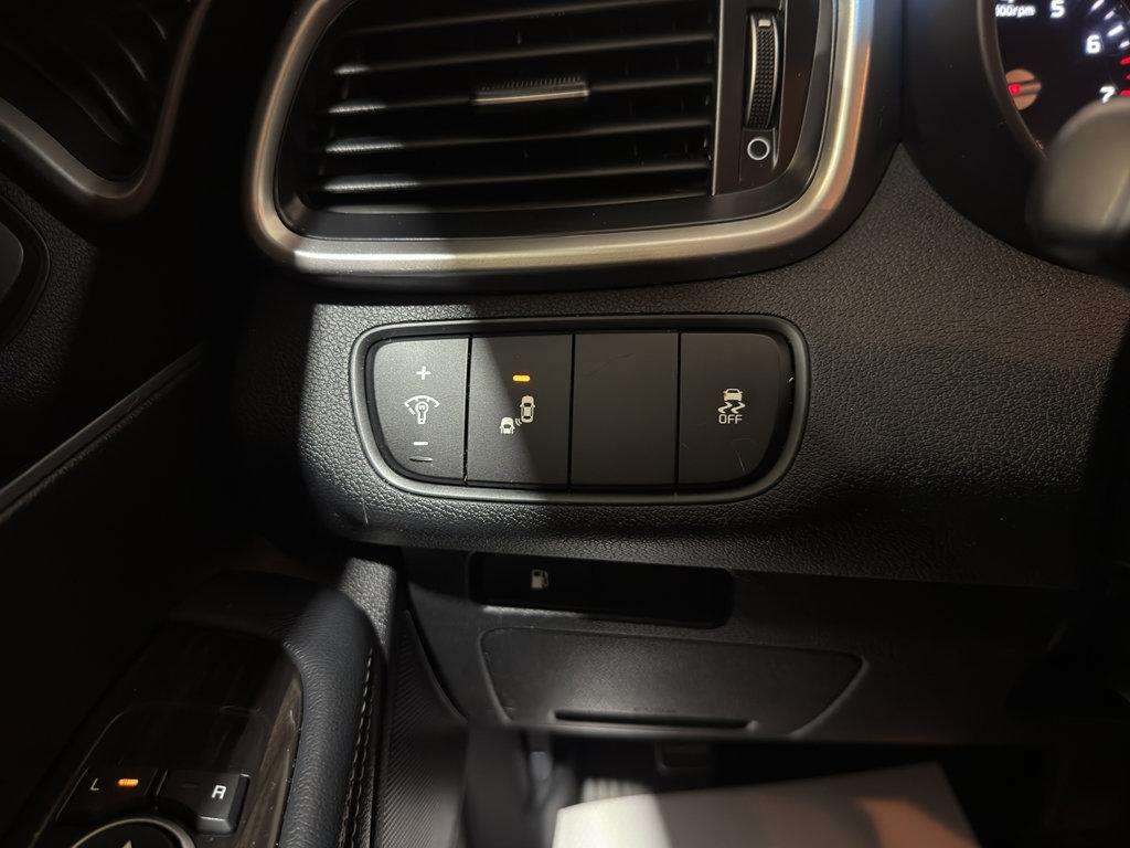 used 2020 Kia Sorento car, priced at $14,500