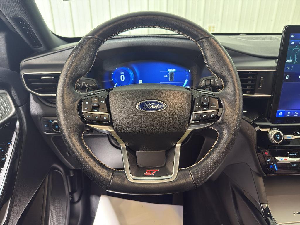 used 2022 Ford Explorer car, priced at $32,900