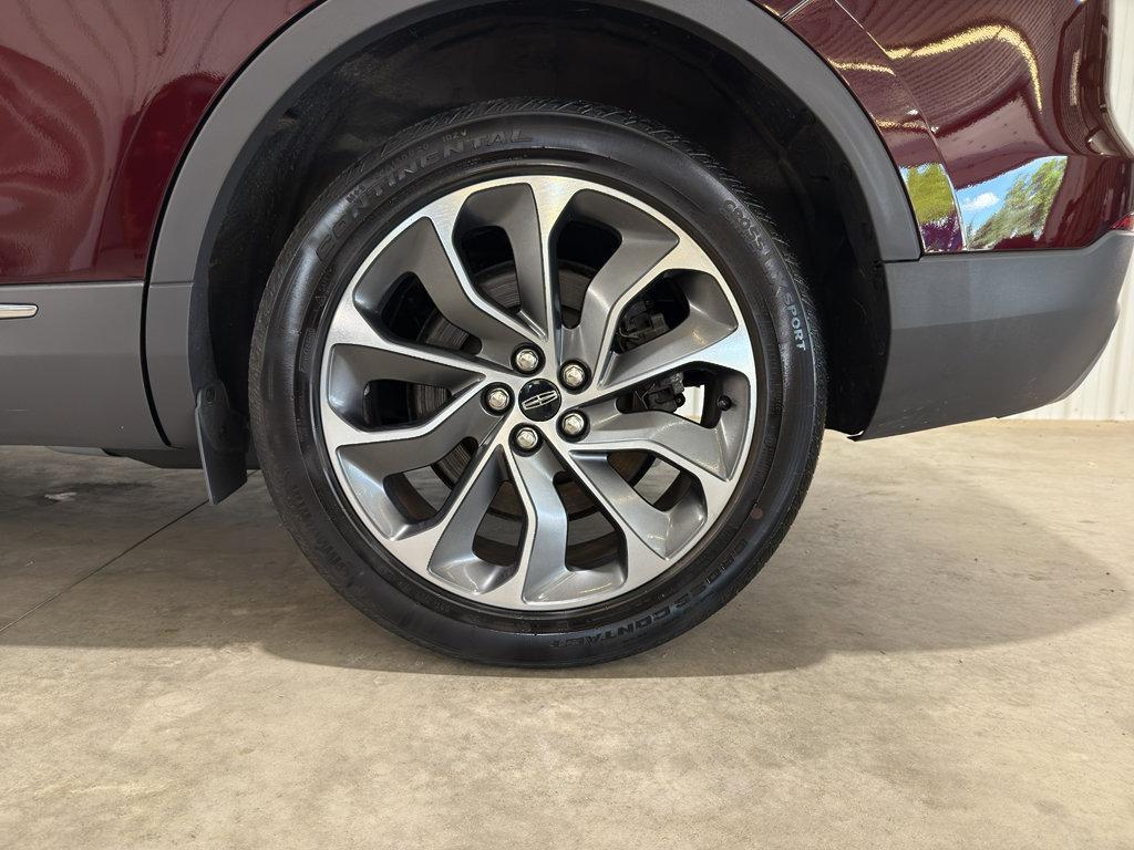 used 2021 Lincoln Nautilus car, priced at $31,700