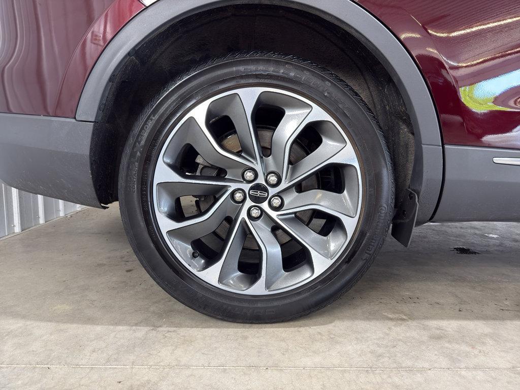 used 2021 Lincoln Nautilus car, priced at $31,700