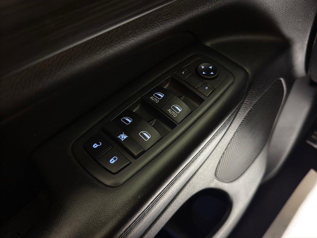 used 2019 Jeep Grand Cherokee car, priced at $21,000