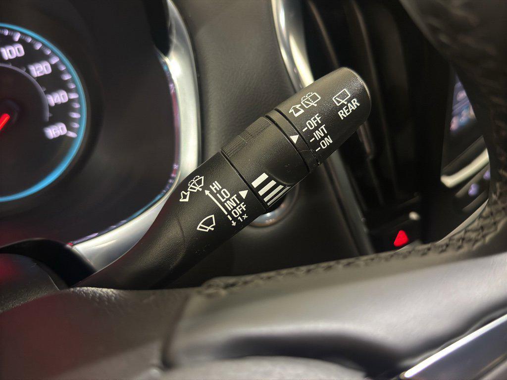 used 2023 Chevrolet Traverse car, priced at $26,000