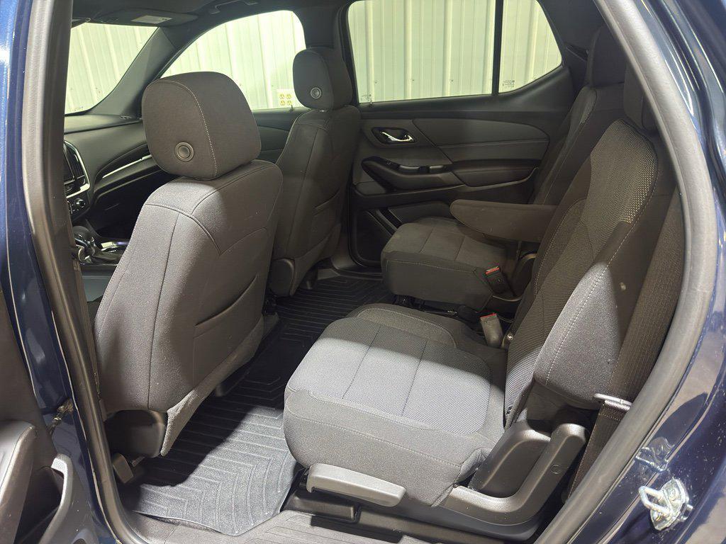 used 2023 Chevrolet Traverse car, priced at $26,000