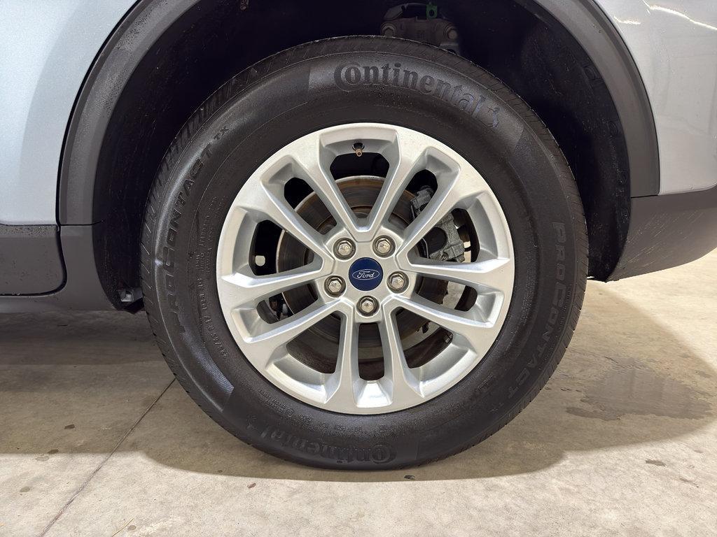 used 2022 Ford Escape car, priced at $26,000