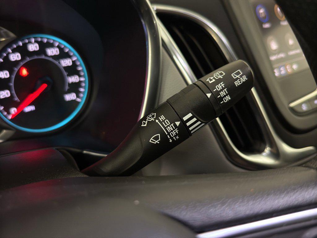 used 2022 Chevrolet Equinox car, priced at $22,000