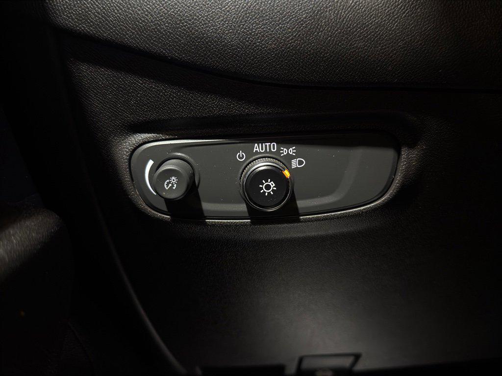 used 2022 Chevrolet Equinox car, priced at $22,000