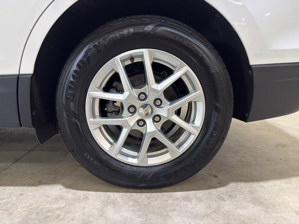 used 2022 Chevrolet Equinox car, priced at $22,000