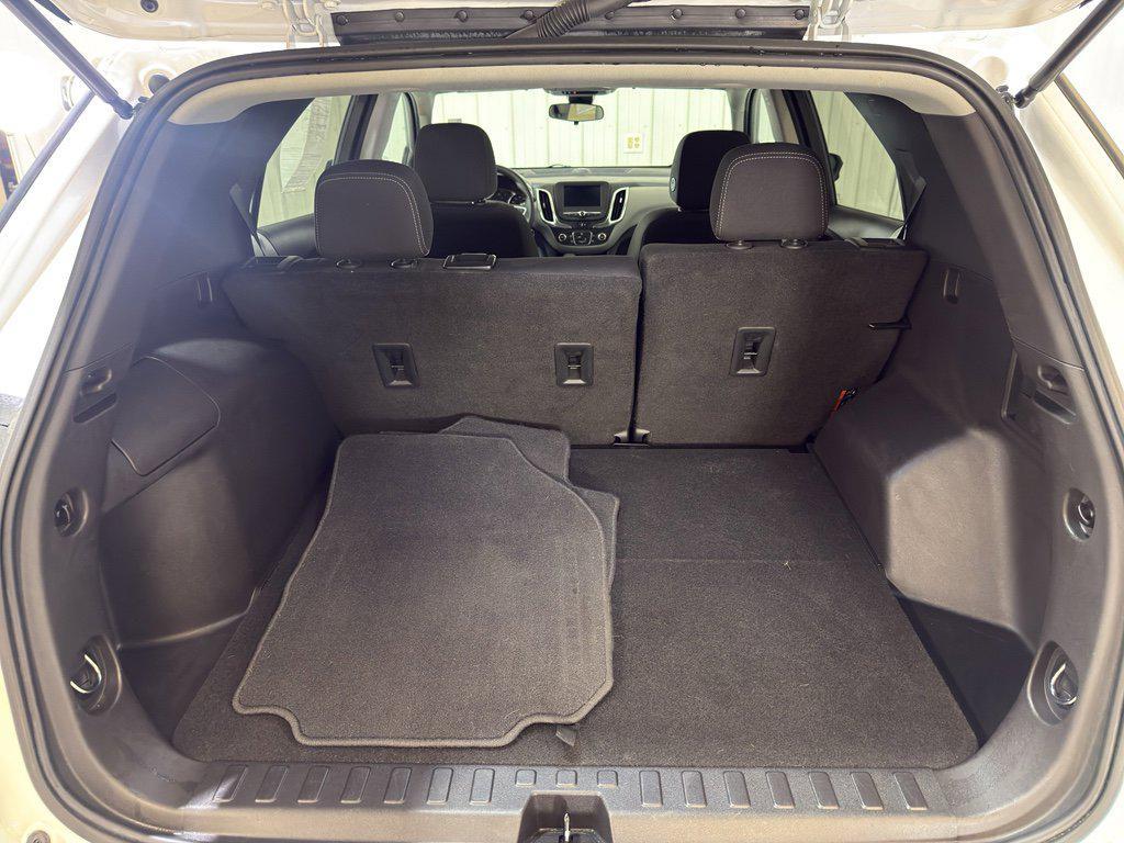 used 2022 Chevrolet Equinox car, priced at $22,000