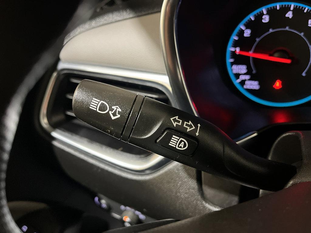 used 2022 Chevrolet Equinox car, priced at $18,000