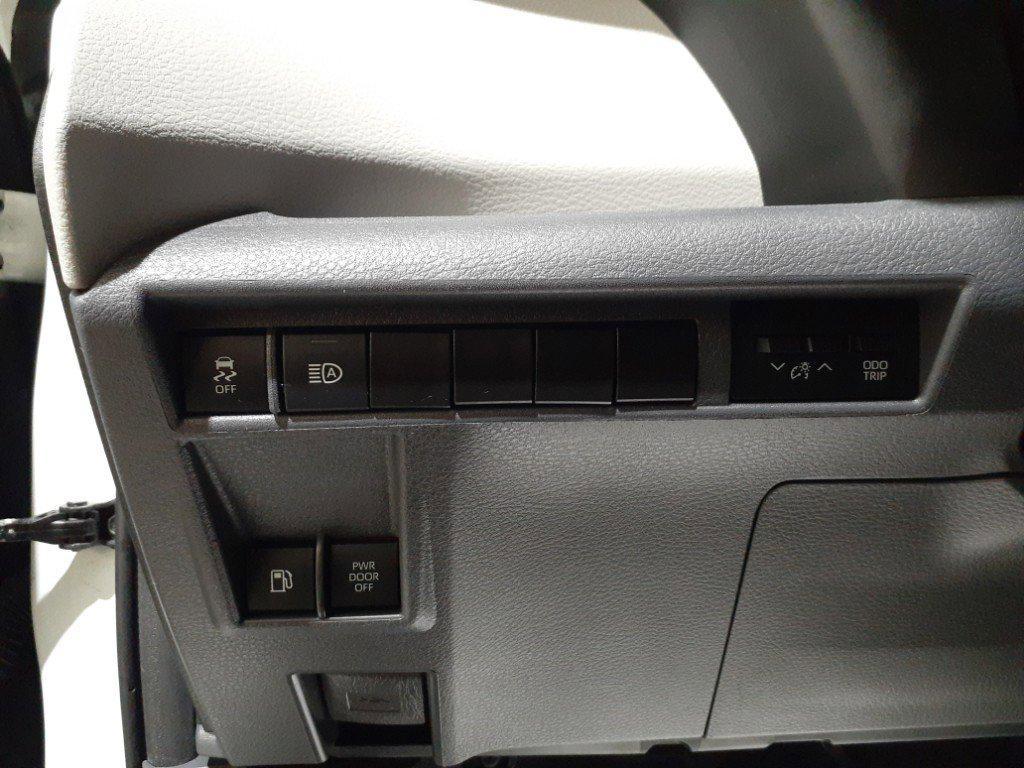 used 2021 Toyota Sienna car, priced at $30,500