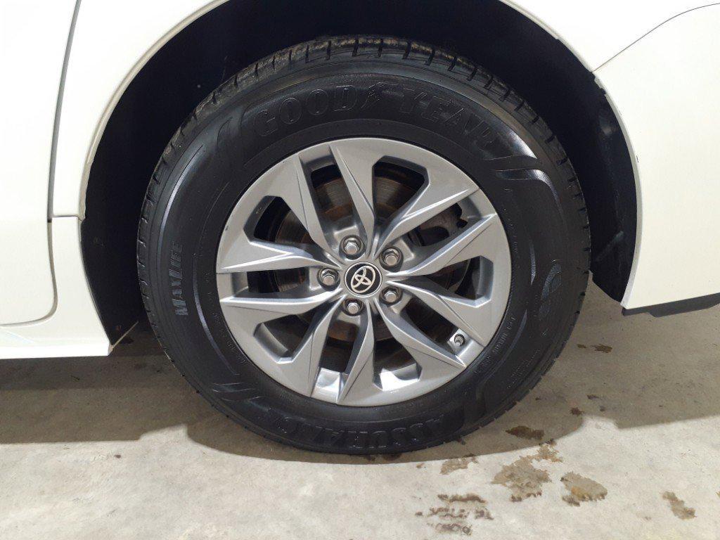 used 2021 Toyota Sienna car, priced at $30,500