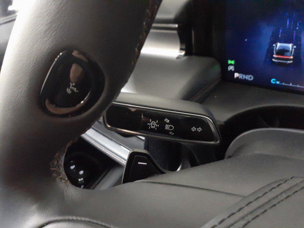 used 2025 Lincoln Aviator car, priced at $56,500