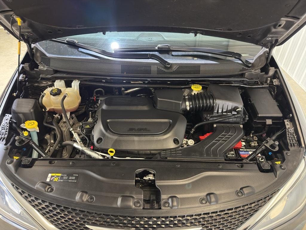 used 2019 Chrysler Pacifica car, priced at $21,000