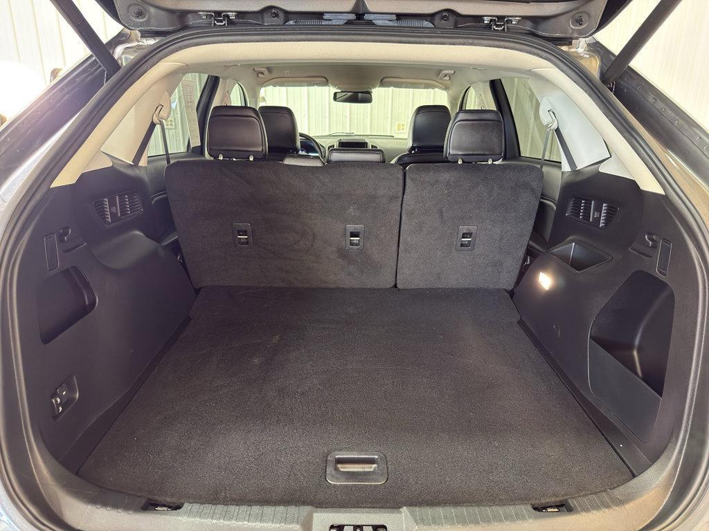 used 2023 Ford Edge car, priced at $26,700