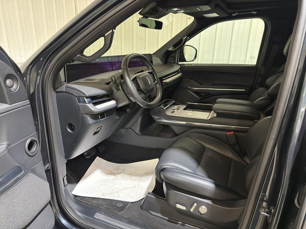 used 2026 Lincoln Navigator car, priced at $99,000