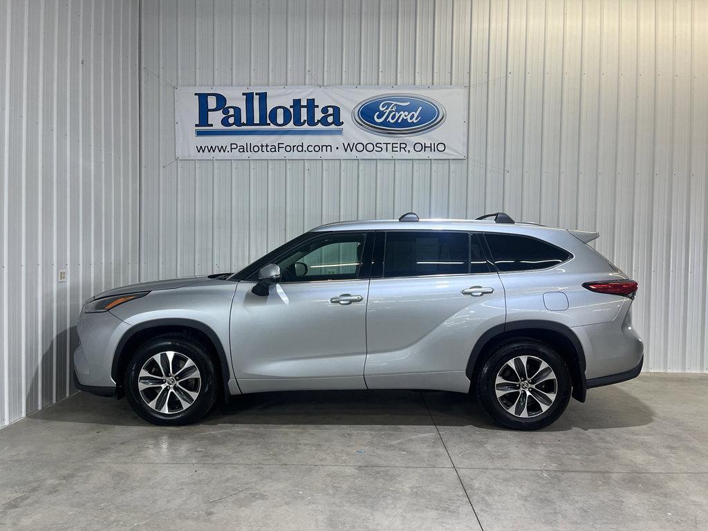 used 2021 Toyota Highlander car, priced at $29,750