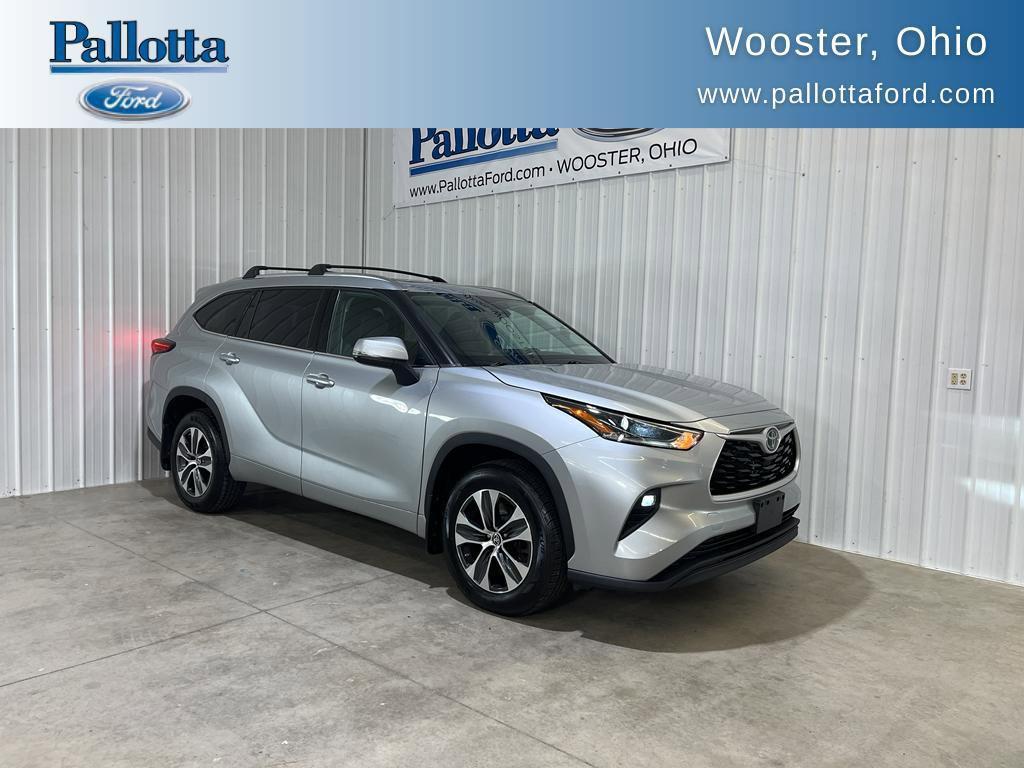 used 2021 Toyota Highlander car, priced at $29,750